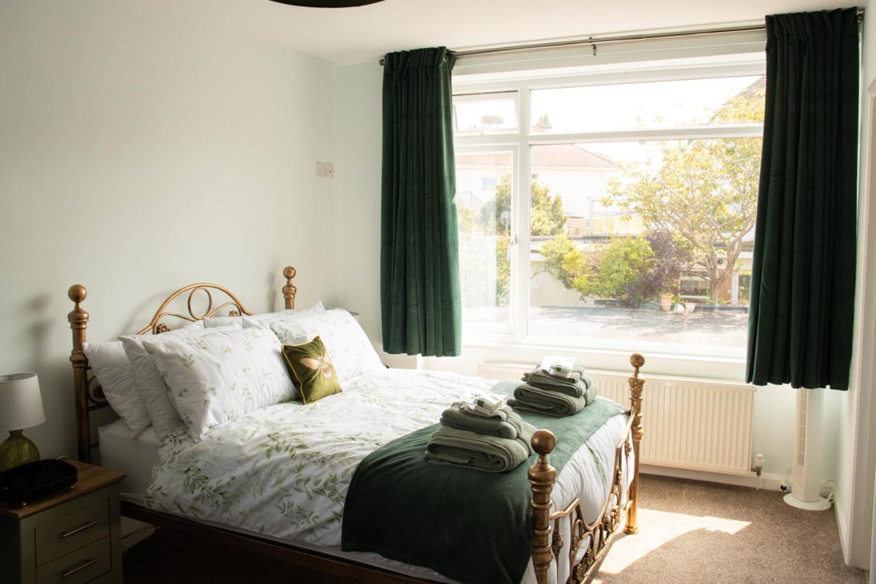 B'S Place Guest House Paignton Bagian luar foto