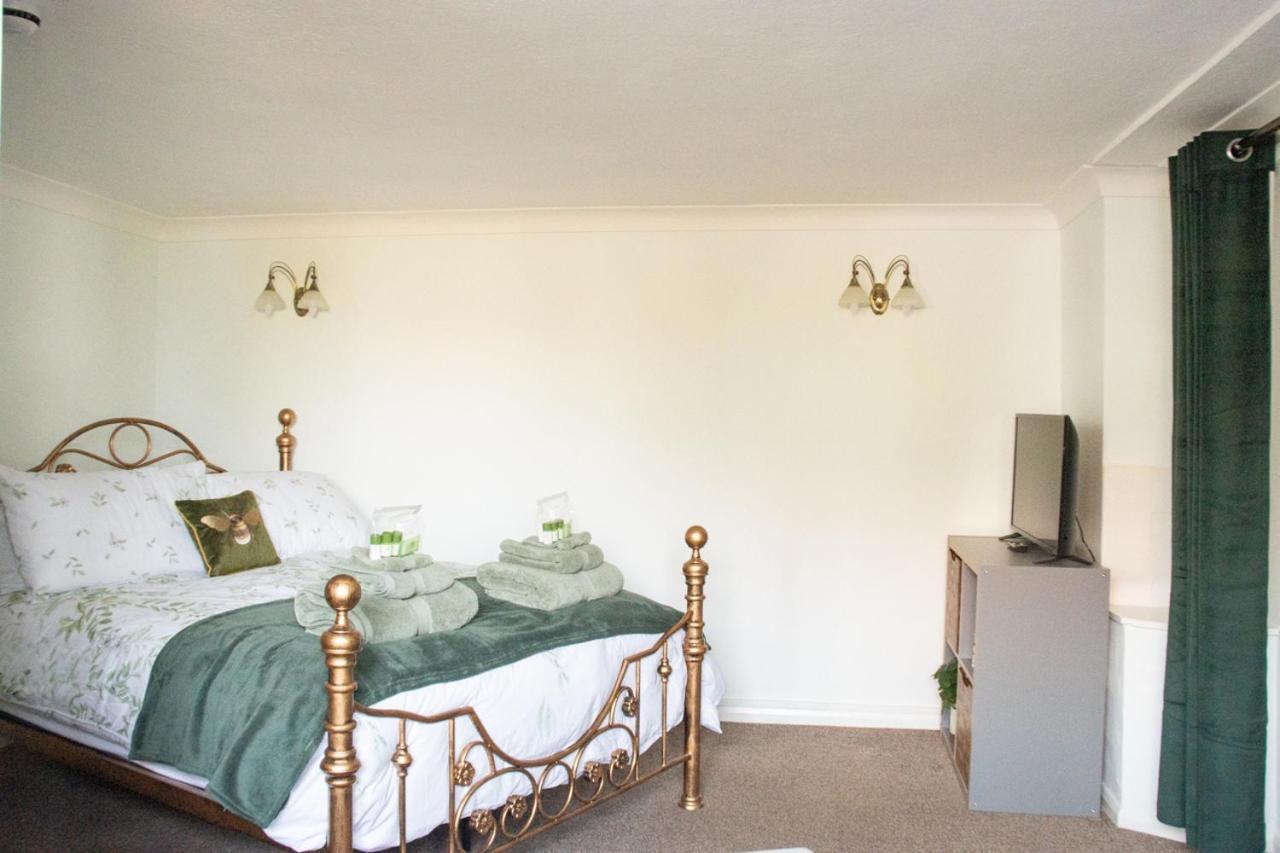 B'S Place Guest House Paignton Bagian luar foto